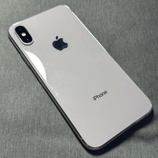 iPhone XS Silver 256GB - Screen  Back Intact, Slight Scratches on Side