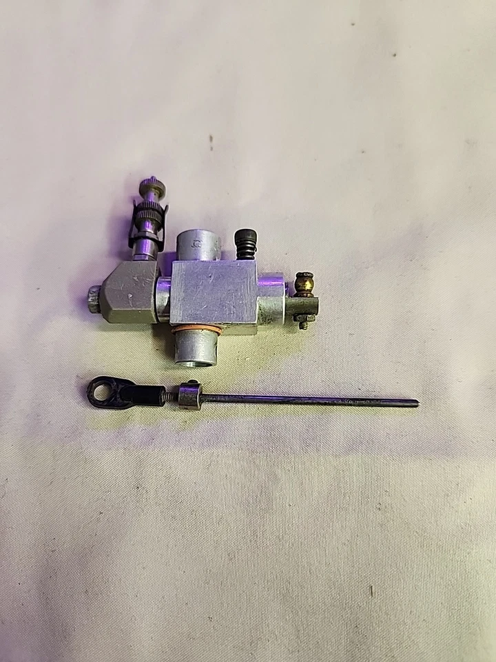 Carburador .12 con lamido debe ser para un motor Os Foto 2 de 2