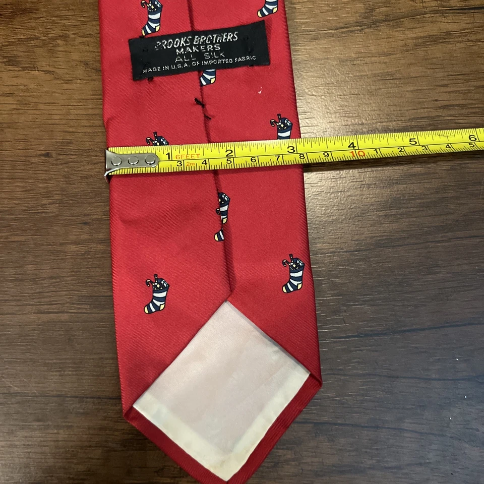 Corbata de seda roja de colección Brooks Brothers Makers para hombre medias navideñas hechas en EE. UU. Foto 4 de 4