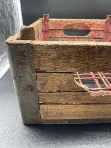 Caja de botellas de leche de madera vintage Anglewood Farms Ohio Primitive usada - Imagen 9 de 16