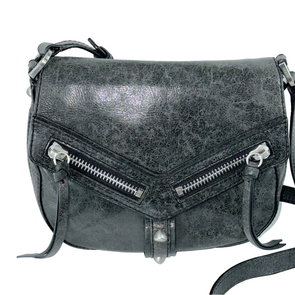 Bolso de sillín Botkier Trigger de cuero negro/carbón City Moto Foto 2 de 4