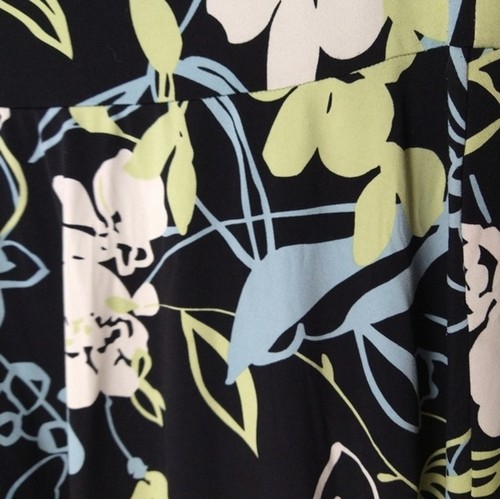 Merona woman S skirt black blue white floral elastic waist pull on cascade hem - Picture 3 of 8