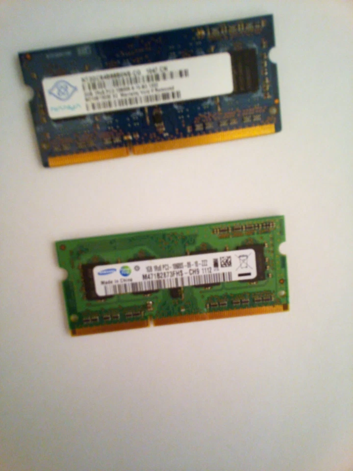 1 GB & 2 GB DDR MEMORY MEG OF RAM: SAMSUNG M471B2873FHS-CH9 1RX8 & M210B1303E X2 - Image 2 of 2