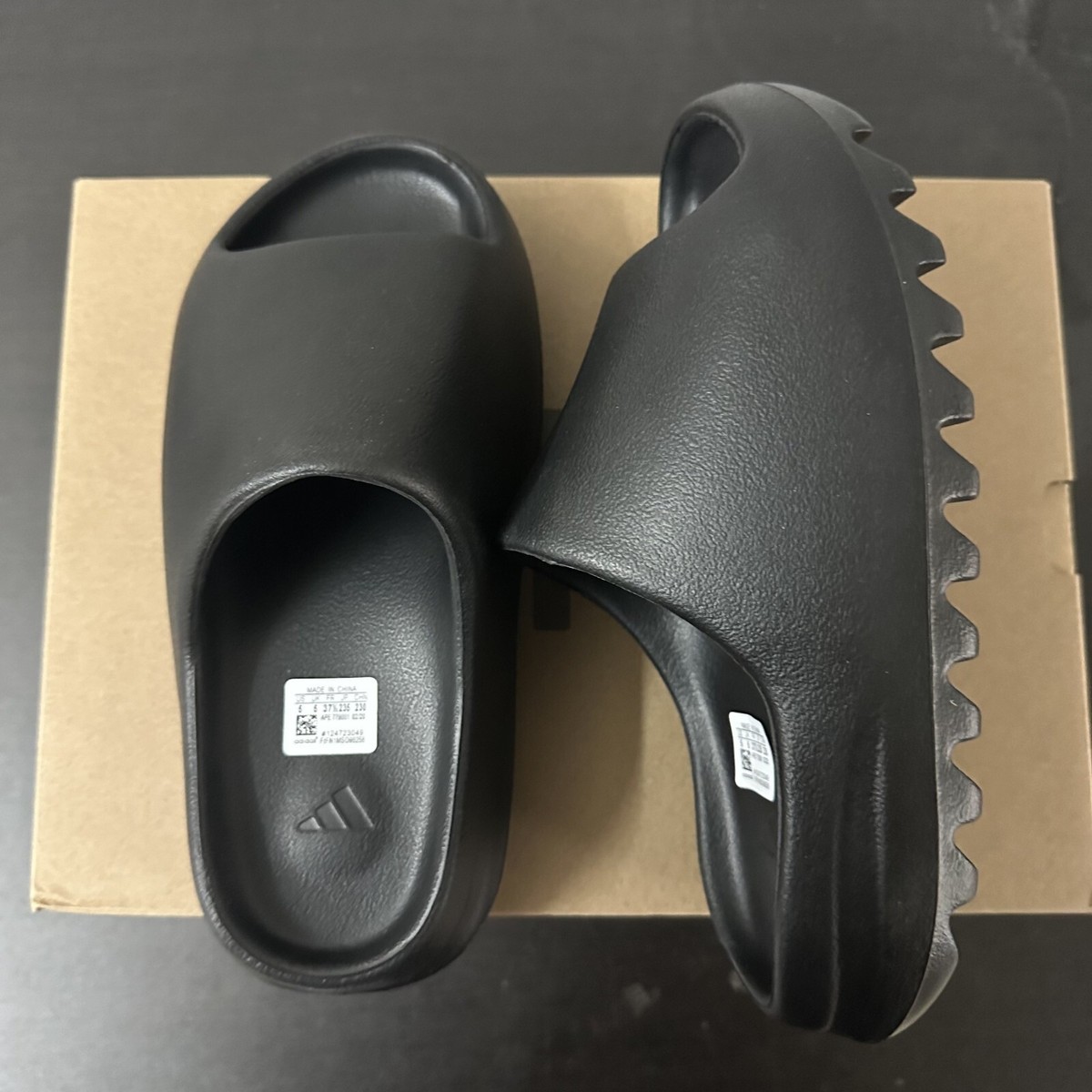 Adidas Yeezy Slide Onyx Black - (HQ6448) Fast Despatch | eBay