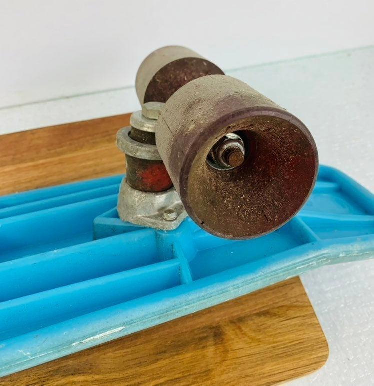 1970s VINTAGE GRENTEC GT COYOTE II 2 BLUE SKATEBOARD eBay