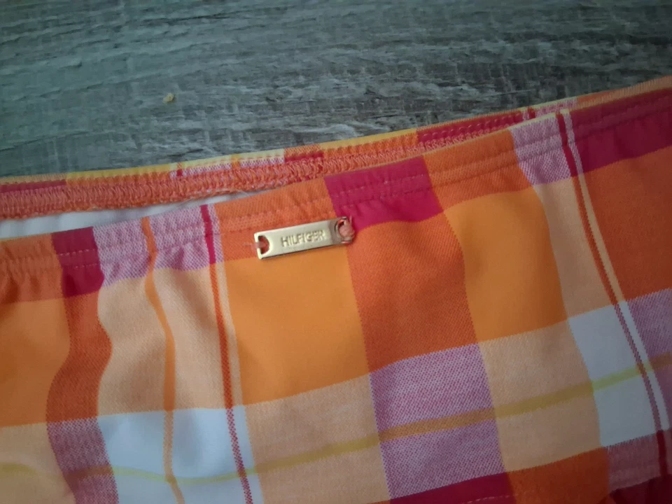 NUEVO Traje de baño Tommy Hilfiger con falda a cuadros parte inferior de bikini mediano 12 Foto 3 de 4