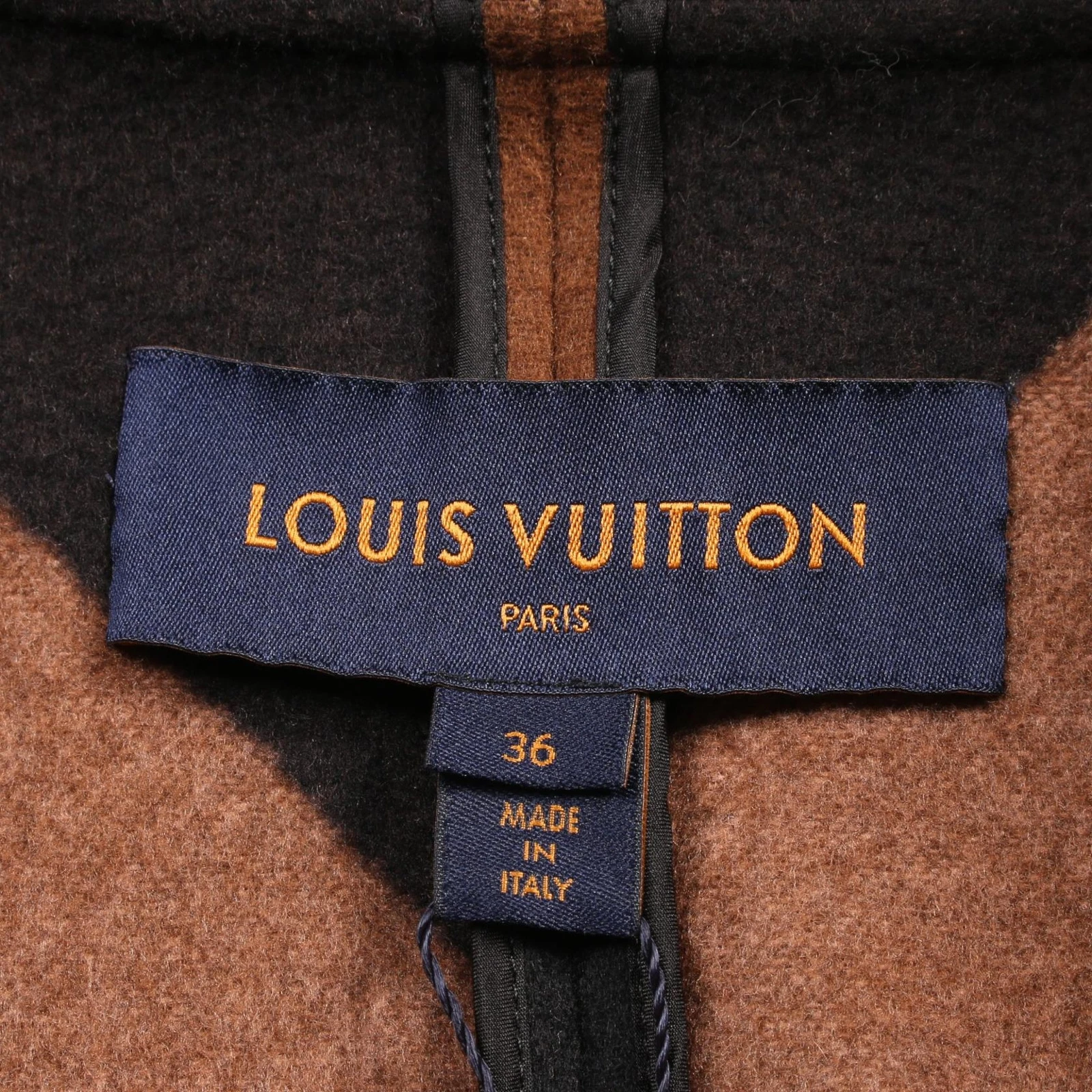 LOUIS VUITTON（LV） Cappotto poncho LOUIS VUITTON FIC041TTT lana marrone nero rosa usato donnaa ta