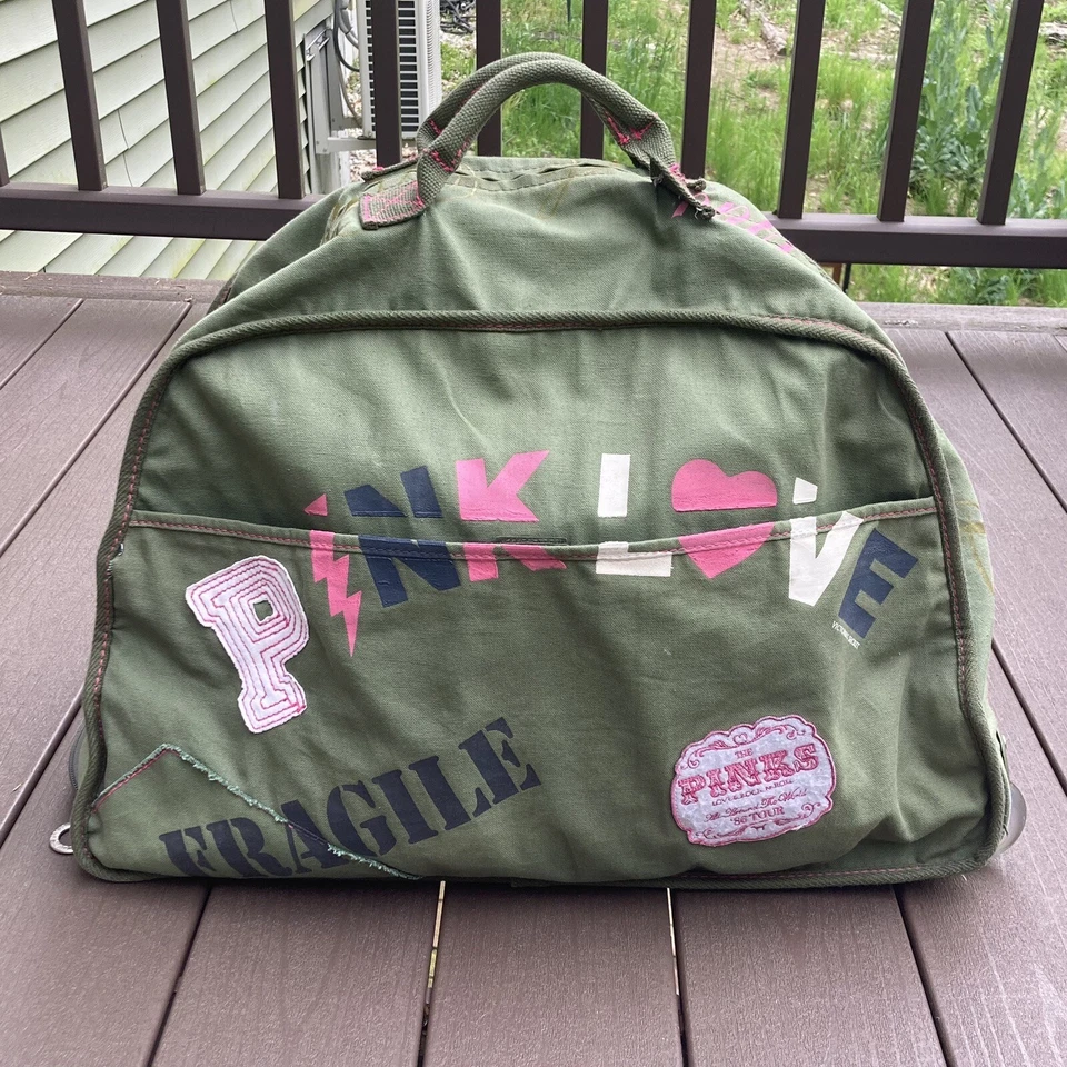 Vintage PINK Victoria's Secret LOVE and Rock and Roll 86 Tour Roller Bag Logo - Image 2 of 4