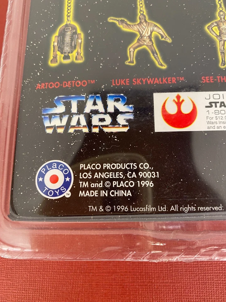 Vintage Placo Toys 1996 ☆ Star Wars ☆ C-3PO - Metal Die-Cast Keychain / Keyring - Image 4 of 4