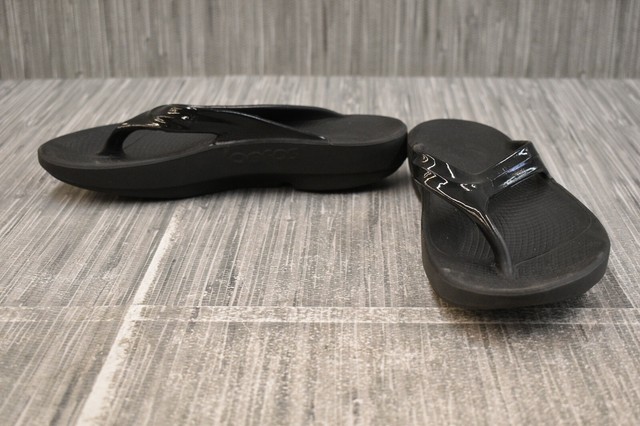 OOFOS Women's Oolala Thong Flip Flop Black Size US 8 EU 39 for sale online | eBay