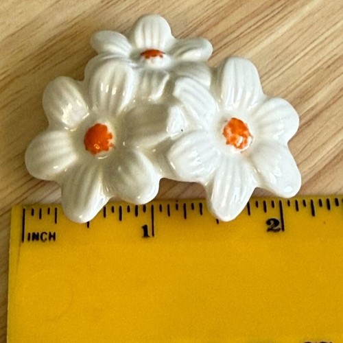 Set Of 3 Vintage Inarco Ceramic Daisy Clusters Orange Centers White Petals1967 - Picture 7 of 9