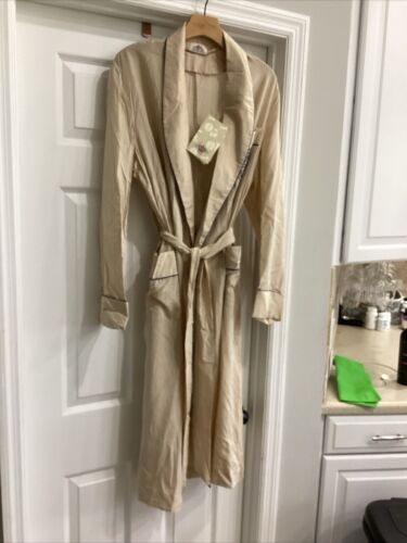 Vintage Ivory Silk Robe Never Worn, w/ Tags  - Picture 1 of 10