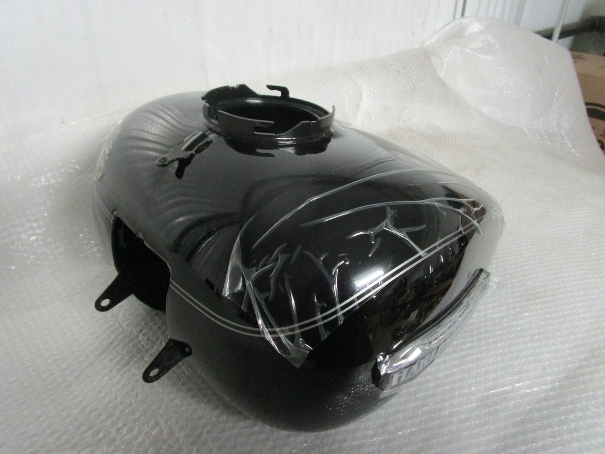 Harley-Davidson Vivid Black Touring Fuel Tank 61000016BHY for sale
