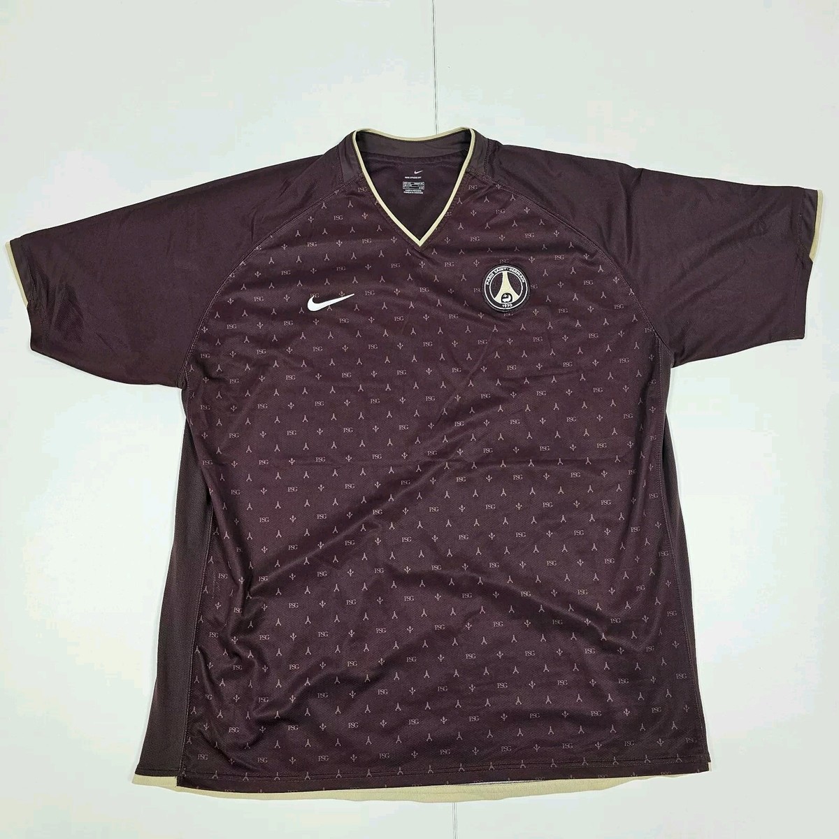 ウェア 06's Nike PSG Vuitton Monogram Gameshirt Buy Vintage 2006 Nike Paris Saint-Germain Monogram Away