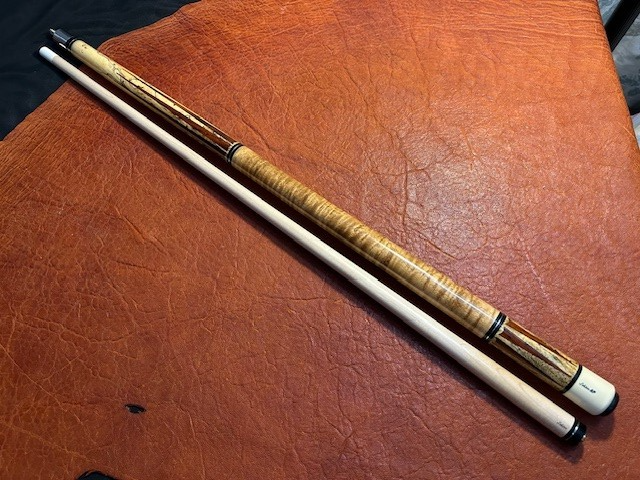 Schon Pool Cue Model SP2600-1. With Schon Shaft. Spalted Maple