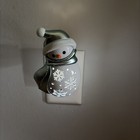 Bath & Body Works Wallflowers Plug in Night Light~SNOWFLAKE SNOWMAN W/Blue Scarf — photo 1