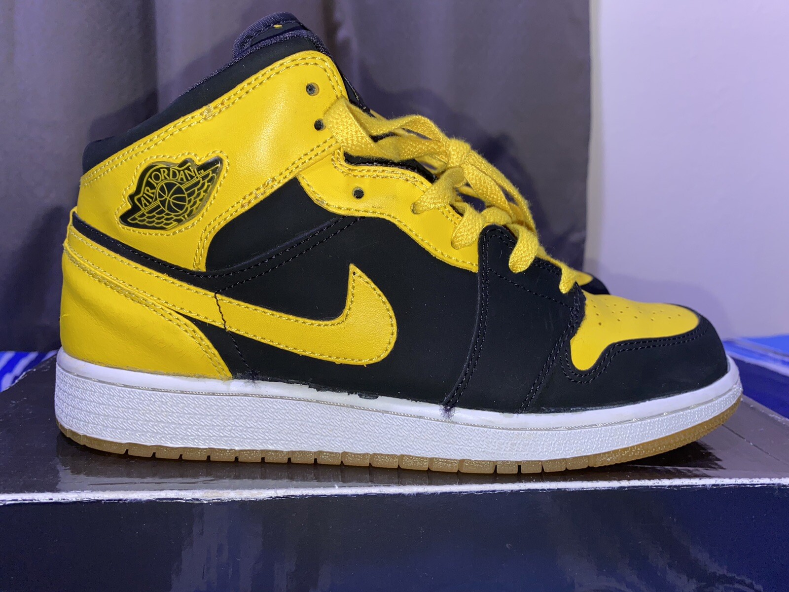 jordan 1 new love 2007