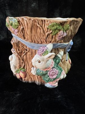 VTG Fitz & Floyd Vase W/Rabbits playing Hides & Go Seek Around A Tree