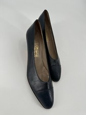SALVATORE FERRAGAMO CLASSIC NAVY BLUE CAP TOE PUMPS HEELS WOMEN'S SIZE 7.5AAAA