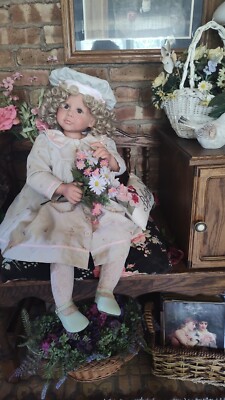 2006 Master Piece Gallery Limited Edition Doll By Diane Bucki & Linda Rick