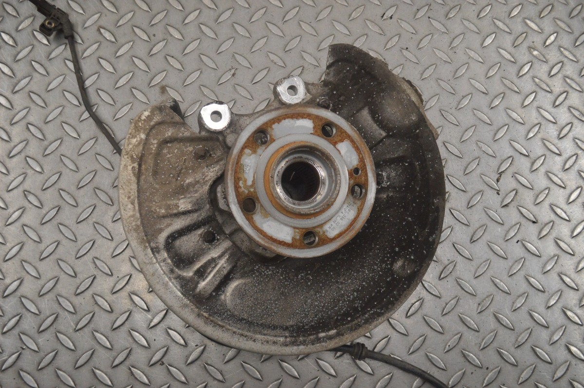 Mercedes GLE300d Wheel Hub Spindle Rear Right 16722R W167 2021 RHD