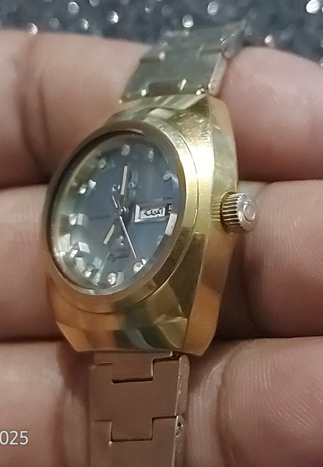 Vintage Omax Automatic Sunburst Blue Gold Plated Watch Day/Date 31 mm Swiss Made - Image 3 of 4