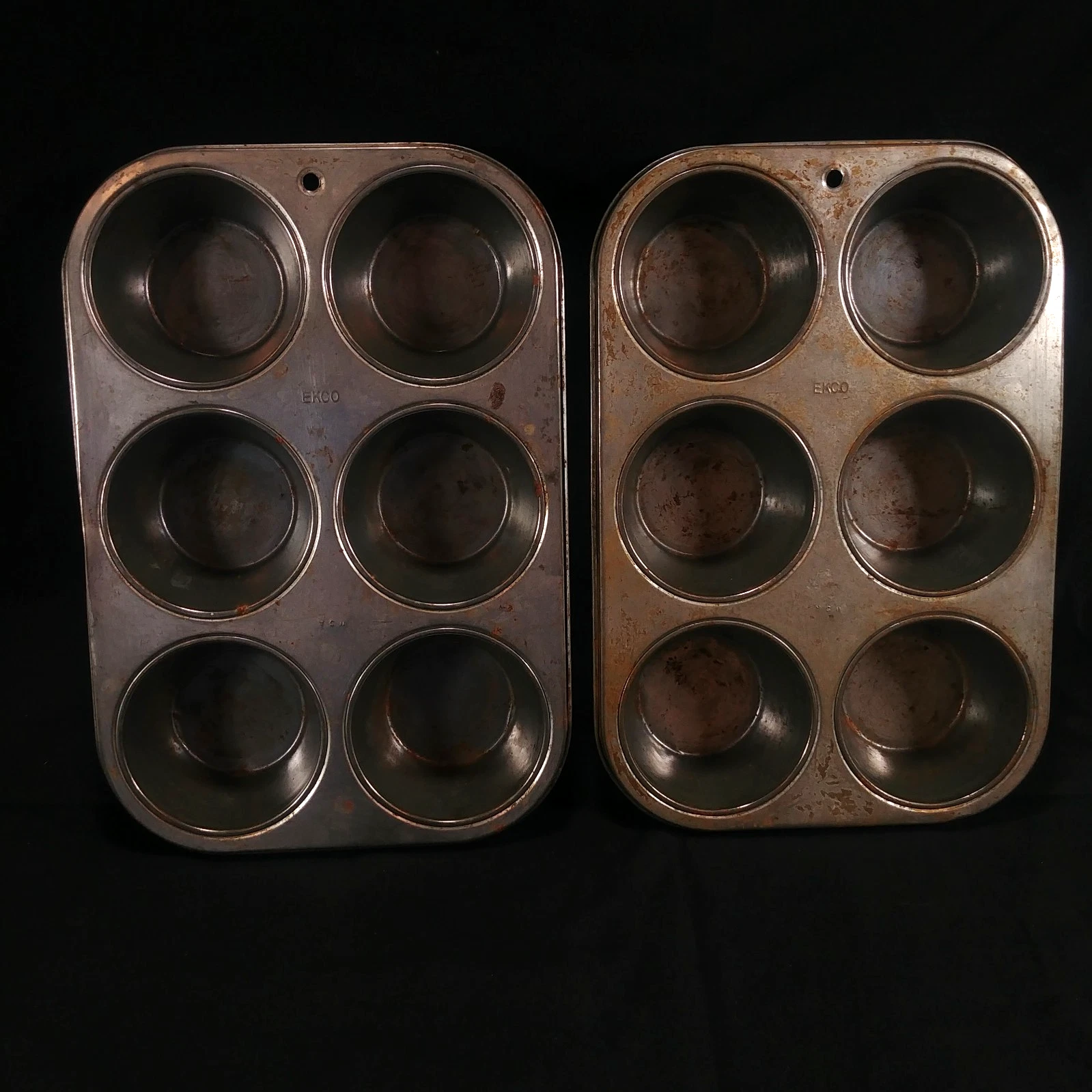 Ekco Muffin Pan Cupcake Biscuit Metal Tin USA Made 3 1/2" Wide Openings Vintage