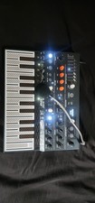 Arturia MicroFreak Hybrid Keyboard Synthesizer - 25 Keys