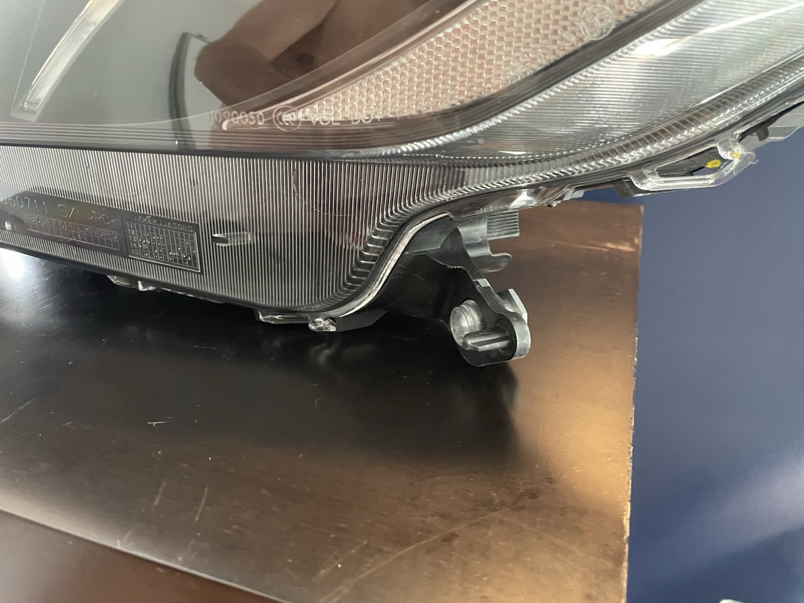 Headlight Maserati GranTurismo OEM New 