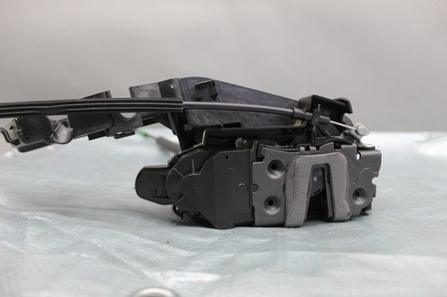 10-15 Jaguar XJL XJ X351 Front Right Door Lock Latch Actuator AW93203A28BA OEM - Picture 4 of 9