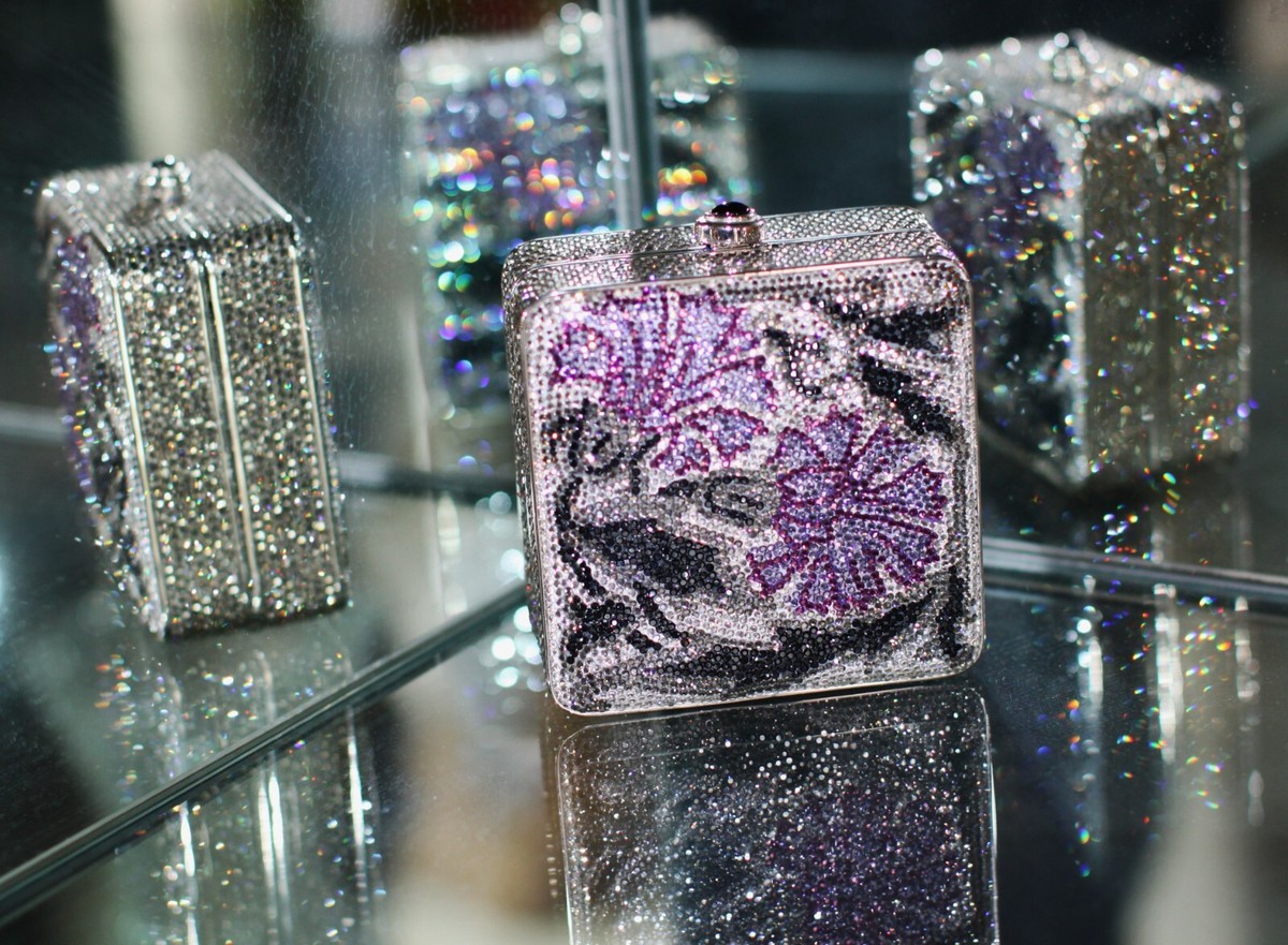 JUDITH LEIBER SWAROVSKI CRYSTAL LILLIPUT ZINNIA FUN CIGAR BOX