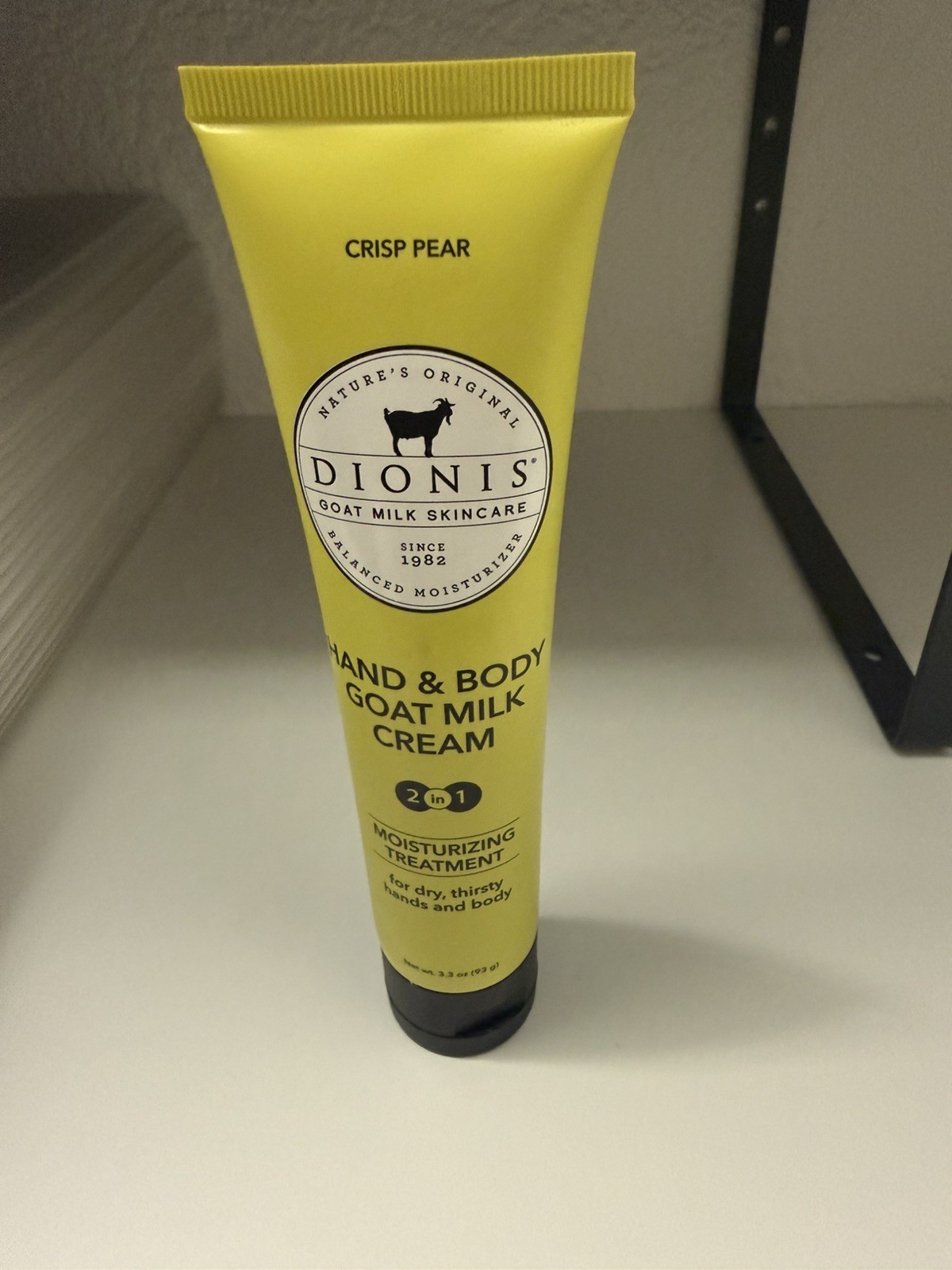 - Crisp Pear  - 3.3 Oz **new Free Shipping**