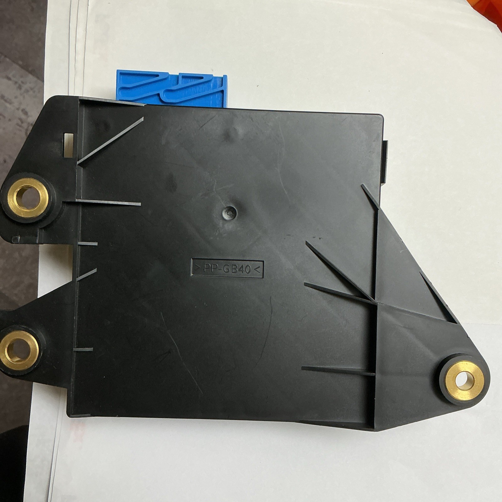 Maserati Ghibli ECM - Electronic Control Module Suspension Unit 670103581 OEM