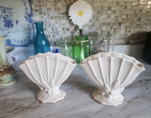 McCoy Pottery Matte White Berry Vase / Planter set   USA