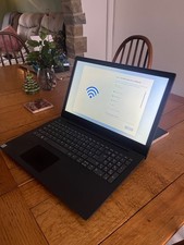 Lenovo V130 15.6" Laptop - i5 nvme ssd 512 gb