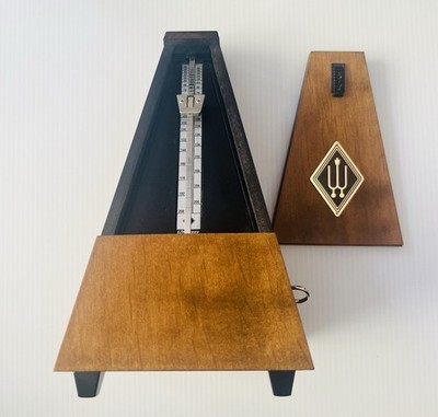Wittner Wood Key Wound Metronome Walnut Finish 803m System Malzel W. Germany