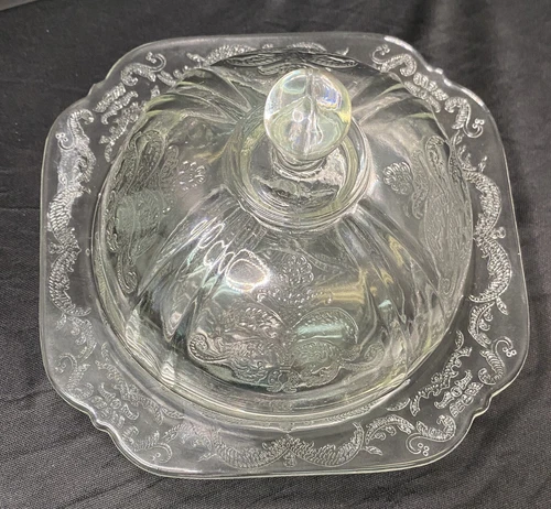 Indiana Glass Recollection (Federal Madrid) Pattern Covered Butter/Cheese Dish