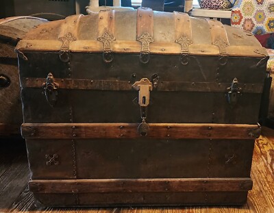Antique Domed Steamer Trunk18 Centrury | eBay