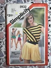 Simplicity Pattern 5932 Misses' Pull-on Shorts & Pullover Tops Part Cut to 12