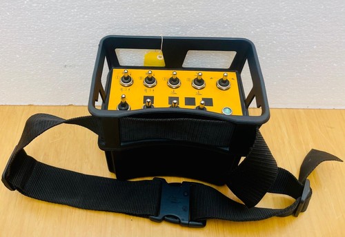 LIEBHERR 612436614 sans Fil Radio Grue Télécommande #2 - Photo 2 sur 10