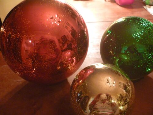 Illuminated Holiday Speres by Valerie Set of 3 Timer - Picture 2 of 13