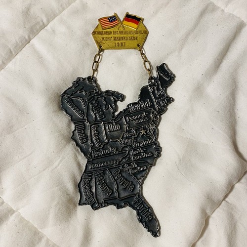 HEIDELBERG INT. WANDERING CLUB 3 Piece Pin USA METAL MAP German Wandertag - Picture 4 of 9