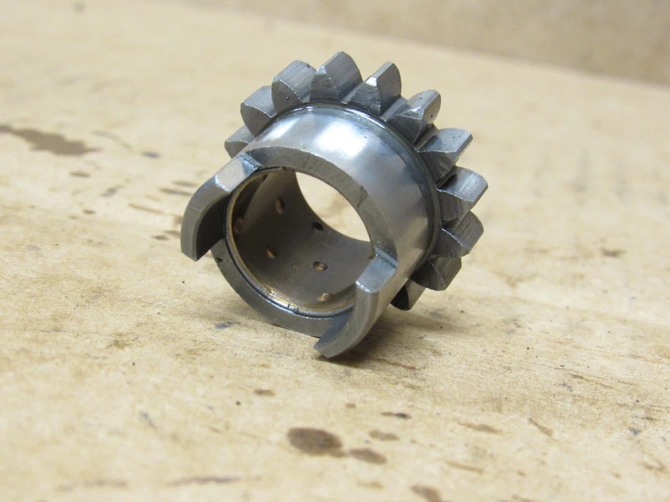 1973 Kawasaki G5 KE 100 Starter Pinion Gear 13075-004 - Imagem 4 de 4