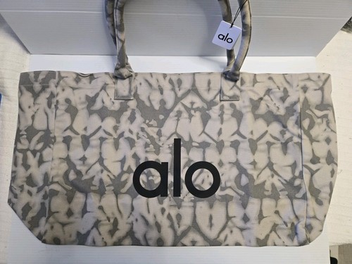 NWT ALO Yoga Iconic Shopper Tote Grey Tie Dye W7066R Large Canvas Bag
