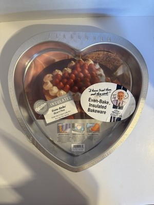 NEW Vintage 1990 Wilton Valentines Insulated Even-Bake Heart Pan Mold