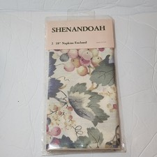 Vintage Shenandoah Cloth Napkins NOS Cottagecore Grape Pattern 2pk Made in USA