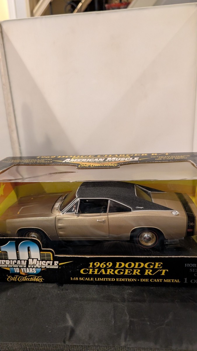 Ertl 1969 Dodge Charger R/T 10 Years 1/18 Diecast American Muscle