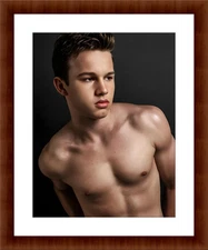 Gavin MacIntosh Shirtless 8.5 x 11 Candid Color Unframed Collectable Photograph