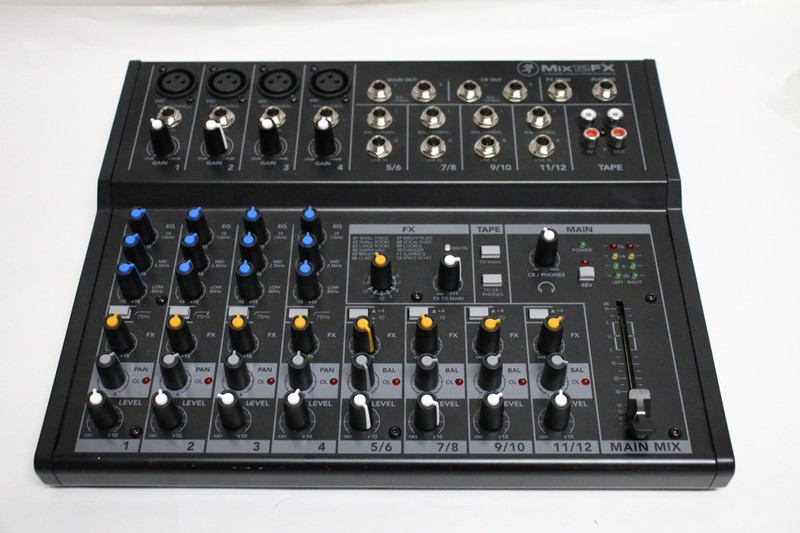 MIX12FX A00 12 Channel Compact Mixer - FOR PARTS  Read Description