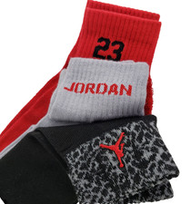 Nike Youth Quarter Sock BJD4573. Mixed Designs. 5y-7y 3pair 